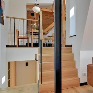  Apartment 3-level With A View Of St Mary's Basilica By Downtown